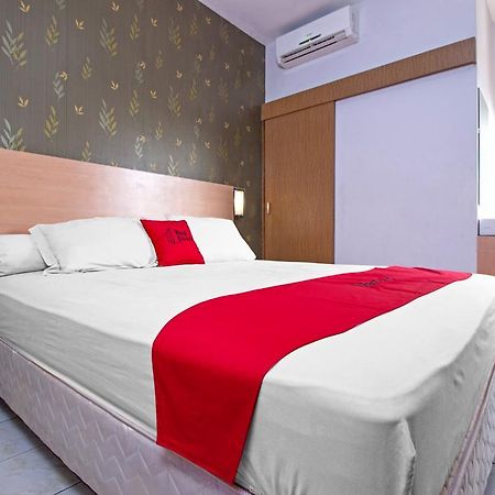 Reddoorz Syariah Near Btc Fashion Mall Bandung Kültér fotó