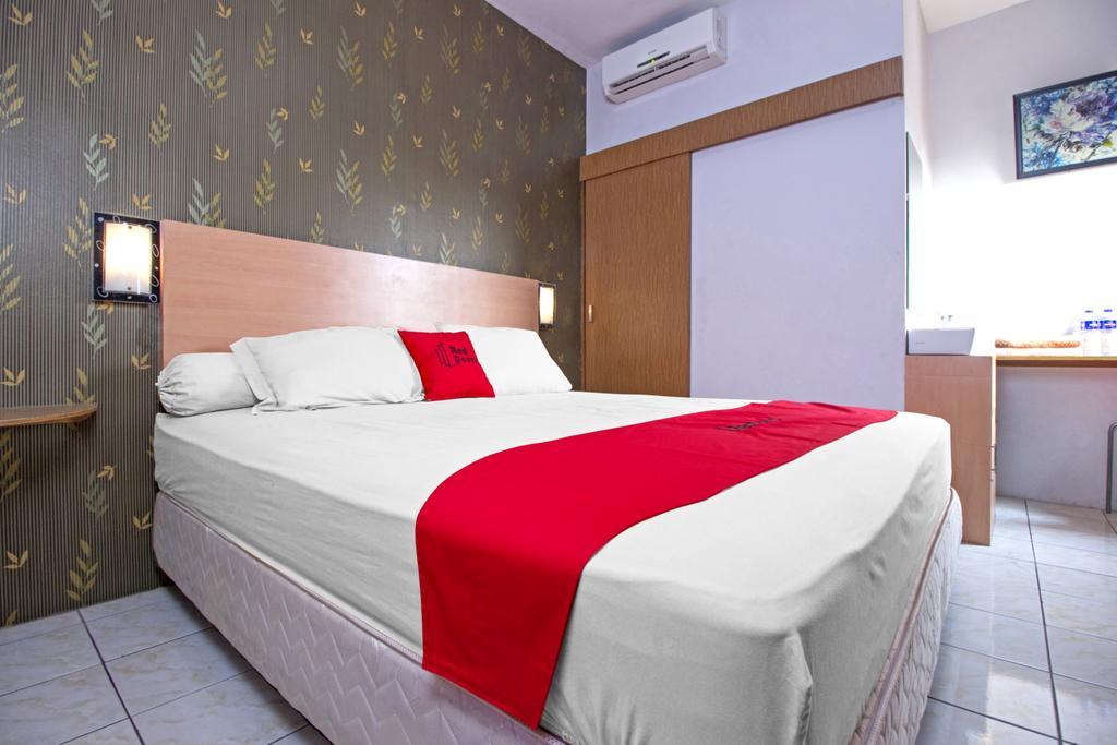 Reddoorz Syariah Near Btc Fashion Mall Bandung Kültér fotó