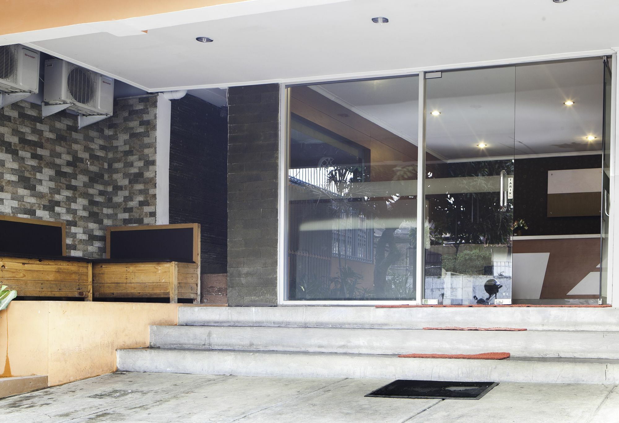 Reddoorz Syariah Near Btc Fashion Mall Bandung Kültér fotó